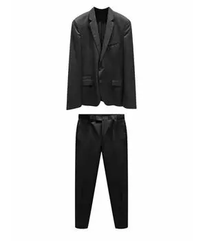 Классический костюм