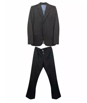 Классический костюм