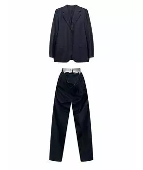 Классический костюм