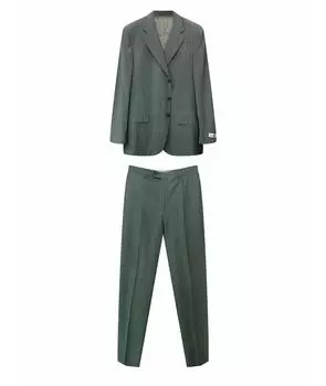 Классический костюм