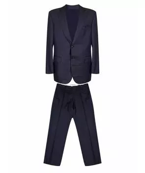 Классический костюм