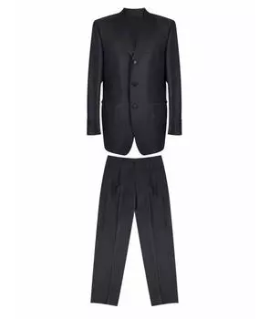 Классический костюм