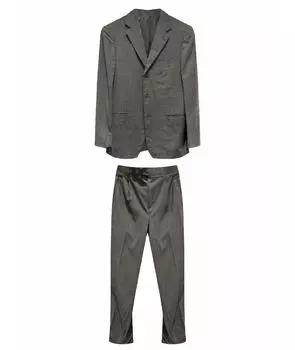 Классический костюм