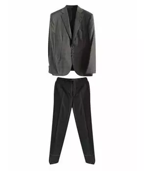 Классический костюм