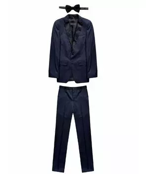 Классический костюм