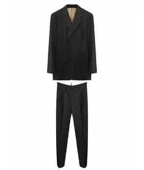 Классический костюм