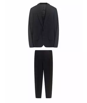 Классический костюм