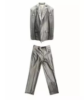 Классический костюм