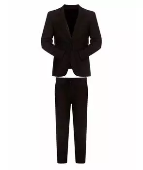 Классический костюм