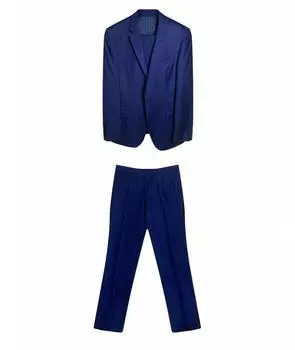 Классический костюм