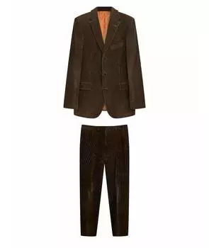 Классический костюм