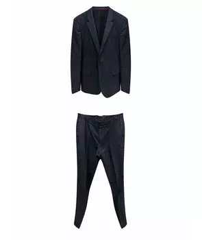 Классический костюм