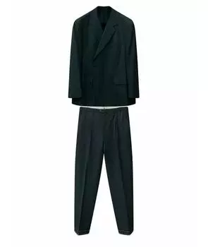 Классический костюм