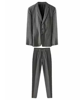 Классический костюм