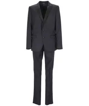 Классический костюм