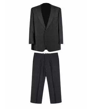 Классический костюм