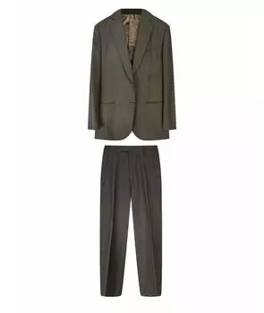 Классический костюм