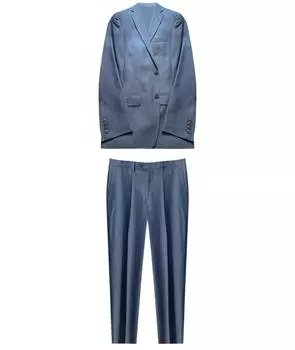 Классический костюм