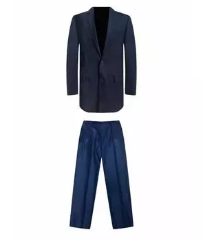 Классический костюм