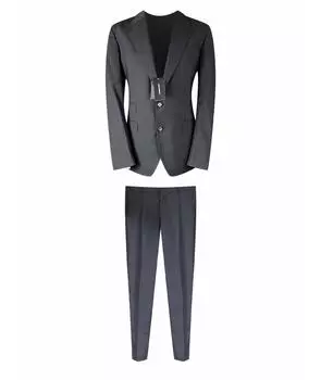Классический костюм
