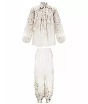 Костюм с брюками