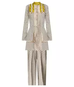 Костюм с брюками