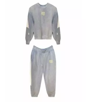 Костюм с брюками