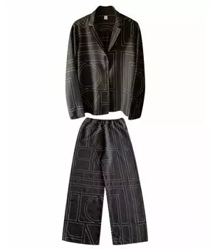 Костюм с брюками