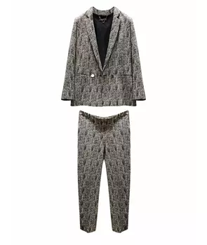 Костюм с брюками