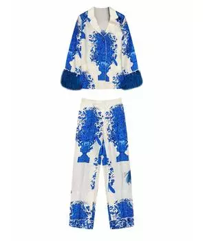 Костюм с брюками