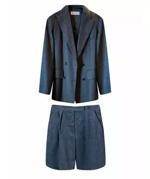 Костюм с брюками