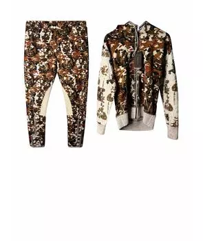 Костюм с брюками