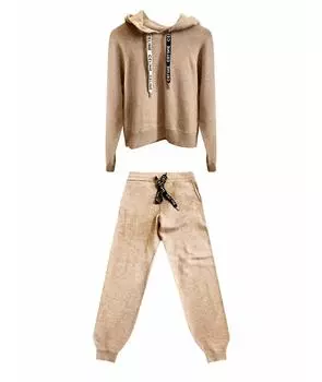 Костюм с брюками