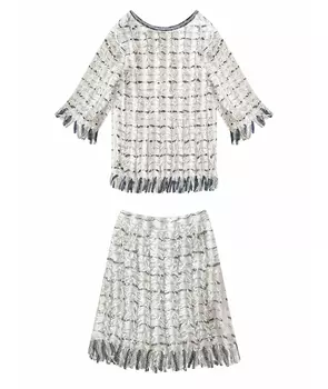 Костюм с брюками