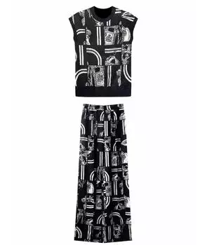 Костюм с брюками