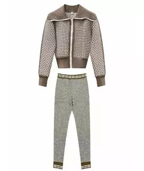 Костюм с брюками