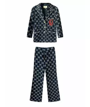 Костюм с брюками