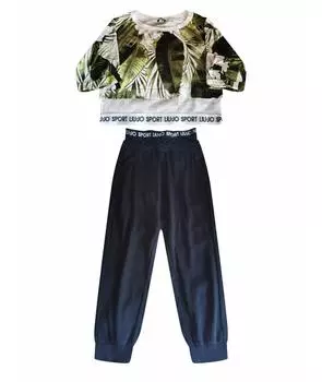 Костюм с брюками