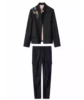 Костюм с брюками