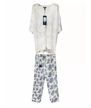 Костюм с брюками