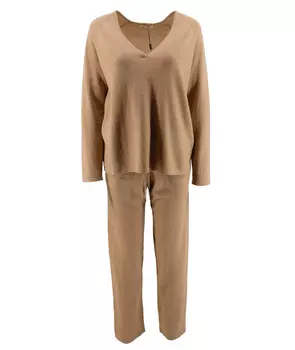 Костюм с брюками