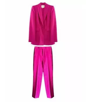 Костюм с брюками