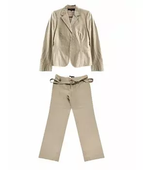 Костюм с брюками