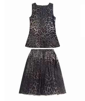 Костюм с брюками