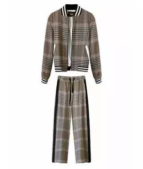 Костюм с брюками