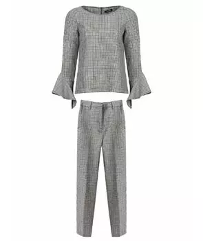 Костюм с брюками