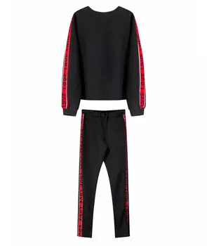 Костюм с брюками