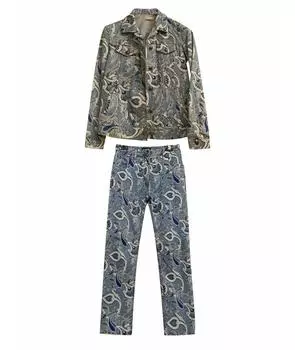 Костюм с брюками