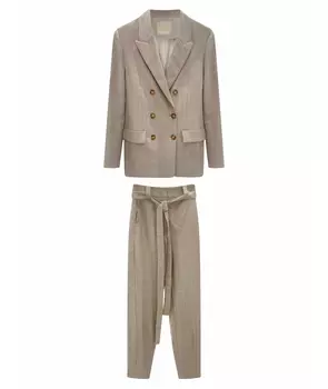 Костюм с брюками