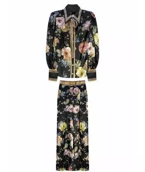 Костюм с брюками